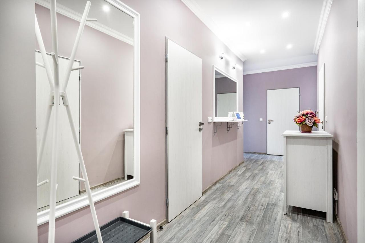 Apartment Happy Family Karlovy Vary Exterior photo